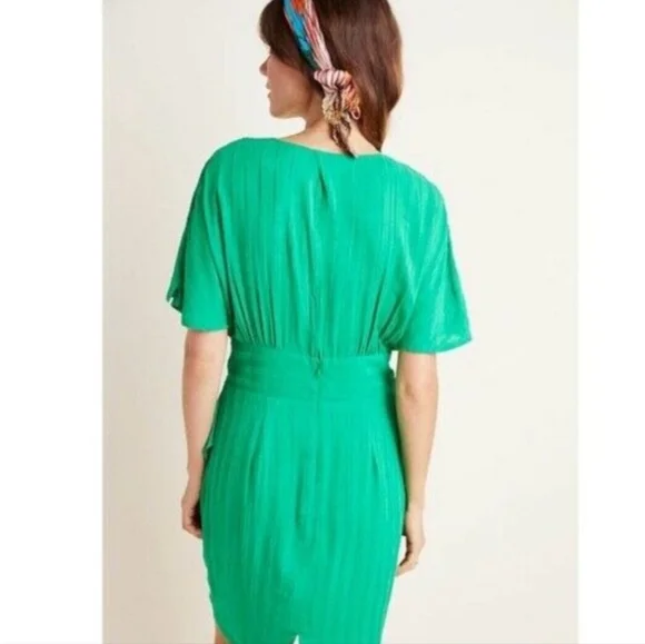 ⭐️Host Pick⭐️ Anthropologie Aryessa |  Kelly Dress Emerald Green Wrap - Picture 3 of 11